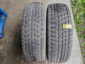 2 KS ZIMNÍ PNEUMATIKA DUNLOP STUDLESS GRANDTREK SJ6 - 205/70 R15 95Q - 20500 2 KS ZIMNÍ PNEUMATIKA DUNLOP STUDLESS GRANDTREK SJ6 - 205/70 R15 95Q - 20500