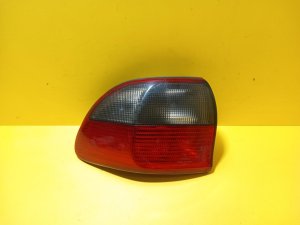 LEVÉ ZADNÍ SVĚTLO OPEL OMEGA B SEDAN VNĚJŠÍ - 10292 LEVÉ ZADNÍ SVĚTLO OPEL OMEGA B SEDAN VNĚJŠÍ - 10292