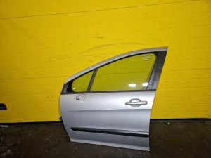 LEVÉ PŘEDNÍ DVEŘE PEUGEOT 308 I, STŘÍBRNÉ EZR - 17302 LEVÉ PŘEDNÍ DVEŘE PEUGEOT 308 I, STŘÍBRNÉ EZR - 17302