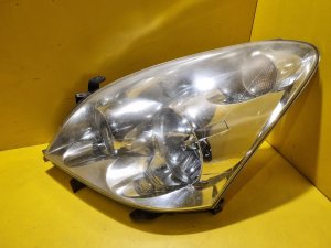 LEVÉ PŘEDNÍ SVĚTLO TOYOTA COROLLA VERSO II - 14748 LEVÉ PŘEDNÍ SVĚTLO TOYOTA COROLLA VERSO II - 14748