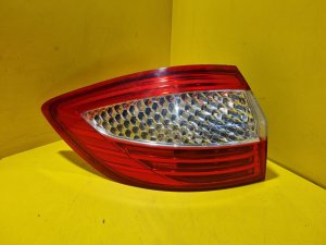 LEVÉ ZADNÍ SVĚTLO FORD MONDEO IV ( BA7 ), HATCHBACK, VNĚJŠÍ - 17177 LEVÉ ZADNÍ SVĚTLO FORD MONDEO IV ( BA7 ), HATCHBACK, VNĚJŠÍ - 17177