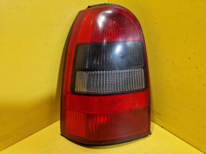 LEVÉ ZADNÍ SVĚTLO OPEL VECTRA B KOMBI , KOUŘOVÉ - 12151 LEVÉ ZADNÍ SVĚTLO OPEL VECTRA B KOMBI , KOUŘOVÉ - 12151