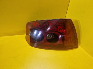 LEVÉ ZADNÍ SVĚTLO PEUGEOT 407 SEDAN - 13580 LEVÉ ZADNÍ SVĚTLO PEUGEOT 407 SEDAN - 13580