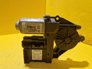 LEVÝ PŘEDNÍ MOTOREK STAHOVAČKY OKNA 1T0959701 S JEDNOTKOU 1K0959793C - ŠKODA OCTAVIA II / VW TOURAN I, PASSAT B6, GOLF V.../ SEAT ALTEA, TOLEDO... - 20344 LEVÝ PŘEDNÍ MOTOREK STAHOVAČKY OKNA 1T0959701 S JEDNOTKOU 1K0959793C - ŠKODA OCTAVIA II / VW TOURAN I, PASSAT B6, GOLF V.../ SEAT ALTEA, TOLEDO... - 20344