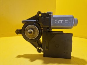 LEVÝ PŘEDNÍ MOTOREK STAHOVAČKY OKNA 1T0959701B S JEDNOTKOU 1K0959793G - ŠKODA OCTAVIA II / VW TOURAN I, PASSAT B6, GOLF V.../ SEAT ALTEA, TOLEDO... - 18680 LEVÝ PŘEDNÍ MOTOREK STAHOVAČKY OKNA 1T0959701B S JEDNOTKOU 1K0959793G - ŠKODA OCTAVIA II / VW TOURAN I, PASSAT B6, GOLF V.../ SEAT ALTEA, TOLEDO... - 18680