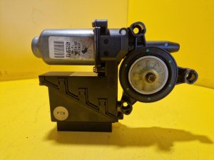 LEVÝ PŘEDNÍ MOTOREK STAHOVAČKY OKNA 6Q1959801A - ŠKODA FABIA I, FABIA II, ROOMSTER / VW POLO IV / SEAT IBIZA III, CORDOBA II - 18247 LEVÝ PŘEDNÍ MOTOREK STAHOVAČKY OKNA 6Q1959801A - ŠKODA FABIA I, FABIA II, ROOMSTER / VW POLO IV / SEAT IBIZA III, CORDOBA II - 18247