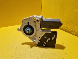 LEVÝ PŘEDNÍ MOTOREK STAHOVAČKY OKNA S JEDNOTKOU 1K0959793Q - ŠKODA OCTAVIA II / VW TOURAN I, TIGUAN, GOLF V.../ SEAT LEON - 20440 LEVÝ PŘEDNÍ MOTOREK STAHOVAČKY OKNA S JEDNOTKOU 1K0959793Q - ŠKODA OCTAVIA II / VW TOURAN I, TIGUAN, GOLF V.../ SEAT LEON - 20440