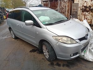 Mazda 5 2.0 MZR-CD ( RF7J ) 105kW stříbrná na náhradní díly Mazda 5 2.0 MZR-CD ( RF7J ) 105kW stříbrná na náhradní díly