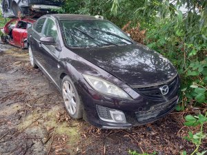 Mazda 6 II (GH) 2.2 ( R2 ) 136kW r.2009 černá na náhradní díly   Mazda 6 II (GH) 2.2 ( R2 ) 136kW r.2009 černá na náhradní díly