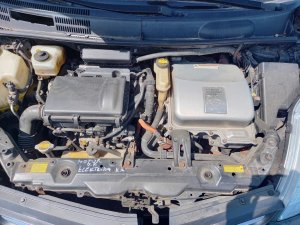 Motor 1NZ-FXE - 1.5 VVT-i 57kW Hybrid z Toyota Prius II (W2) r.2007 - 11983 Motor 1NZ-FXE - 1.5 VVT-i 57kW Hybrid z Toyota Prius II (W2) r.2007 - 11983
