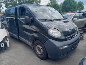 Opel Vivaro 1.9 DTI ( F9QU7 ) 74kW r.2002 zelená na náhradní díly  Opel Vivaro 1.9 DTI ( F9QU7 ) 74kW r.2002 zelená na náhradní díly
