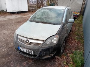 Opel Zafira B 1.6 ( Z16XER ) 85kW r.2010 modrá na náhradní díly Opel Zafira B 1.6 ( Z16XER ) 85kW r.2010 modrá na náhradní díly
