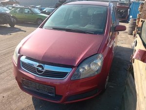 Opel Zafira B 1.6 16V CNG ( Z16YNG ) 69kW r.2006 červená Z500 na náhradní díly Opel Zafira B 1.6 16V CNG ( Z16YNG ) 69kW r.2006 červená Z500 na náhradní díly