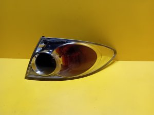 PRAVÉ ZADNÍ SVĚTLO MAZDA 6 VNĚJŠÍ HATCHBACK / SEDAN CHROM. - 10632 PRAVÉ ZADNÍ SVĚTLO MAZDA 6 VNĚJŠÍ HATCHBACK / SEDAN CHROM. - 10632