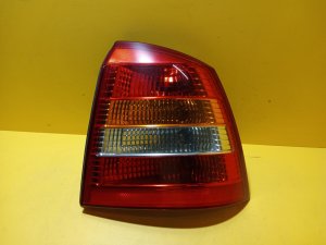 PRAVÉ ZADNÍ SVĚTLO OPEL ASTRA G HATCHBACK - 10085 PRAVÉ ZADNÍ SVĚTLO OPEL ASTRA G HATCHBACK - 10085