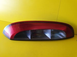PRAVÉ ZADNÍ SVĚTLO OPEL CORSA C - 10305 PRAVÉ ZADNÍ SVĚTLO OPEL CORSA C - 10305