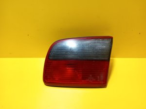 PRAVÉ ZADNÍ SVĚTLO OPEL OMEGA B SEDAN VNITŘNÍ - 10199 PRAVÉ ZADNÍ SVĚTLO OPEL OMEGA B SEDAN VNITŘNÍ - 10199