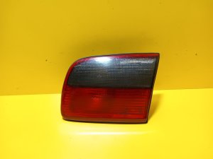 PRAVÉ ZADNÍ SVĚTLO OPEL OMEGA B SEDAN VNITŘNÍ - 10289 PRAVÉ ZADNÍ SVĚTLO OPEL OMEGA B SEDAN VNITŘNÍ - 10289