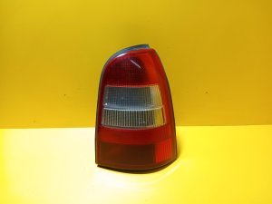 PRAVÉ ZADNÍ SVĚTLO OPEL VECTRA B KOMBI , BÍLÉ - 10295 PRAVÉ ZADNÍ SVĚTLO OPEL VECTRA B KOMBI , BÍLÉ - 10295