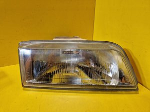 PRAVÉ PŘEDNÍ SVĚTLO CITROEN ZX - 14365 PRAVÉ PŘEDNÍ SVĚTLO CITROEN ZX - 14365