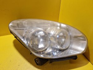 PRAVÉ PŘEDNÍ SVĚTLO FIAT DOBLO II (263) / OPEL COMBO D - 18967