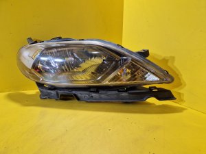 PRAVÉ PŘEDNÍ SVĚTLO HONDA FR-V - 13875 PRAVÉ PŘEDNÍ SVĚTLO HONDA FR-V - 13875