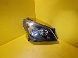 PRAVÉ PŘEDNÍ SVĚTLO OPEL ASTRA H - 13149 PRAVÉ PŘEDNÍ SVĚTLO OPEL ASTRA H - 13149