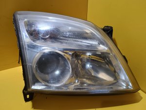 PRAVÉ PŘEDNÍ SVĚTLO OPEL VECTRA C / SIGNUM - 16570 PRAVÉ PŘEDNÍ SVĚTLO OPEL VECTRA C / SIGNUM - 16570