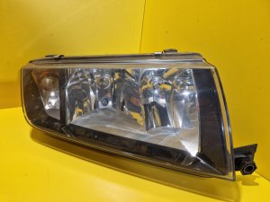 PRAVÉ PŘEDNÍ SVĚTLO ŠKODA FABIA I FACELIFT- 15271 PRAVÉ PŘEDNÍ SVĚTLO ŠKODA FABIA I FACELIFT- 15271