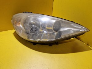 PRAVÉ PŘEDNÍ XENON SVĚTLO PEUGEOT 807 - 15379 PRAVÉ PŘEDNÍ XENON SVĚTLO PEUGEOT 807 - 15379