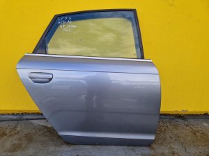 PRAVÉ ZADNÍ DVEŘE AUDI A6 C6 (4F2), ŠEDÉ, SEDAN - 16351 PRAVÉ ZADNÍ DVEŘE AUDI A6 C6 (4F2), ŠEDÉ, SEDAN - 16351