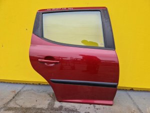 PRAVÉ ZADNÍ DVEŘE PEUGEOT 207 (WK), TMAVĚ ČERVENÉ KJC, KOMBI - 15828 PRAVÉ ZADNÍ DVEŘE PEUGEOT 207 (WK), TMAVĚ ČERVENÉ KJC, KOMBI - 15828