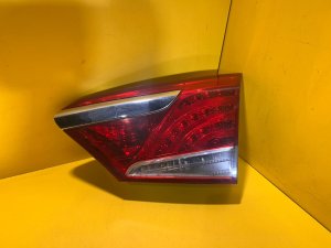 PRAVÉ ZADNÍ SVĚTLO HYUNDAI I40, VNITŘNÍ, KOMBI - 15689 PRAVÉ ZADNÍ SVĚTLO HYUNDAI I40, VNITŘNÍ, KOMBI - 15689