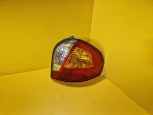 PRAVÉ ZADNÍ SVĚTLO HYUNDAI SANTA FÉ I - 12960 PRAVÉ ZADNÍ SVĚTLO HYUNDAI SANTA FÉ I - 12960
