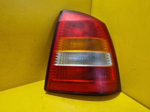 PRAVÉ ZADNÍ SVĚTLO OPEL ASTRA G SEDAN , COUPE , CABRIO - 16982 PRAVÉ ZADNÍ SVĚTLO OPEL ASTRA G SEDAN , COUPE , CABRIO - 16982