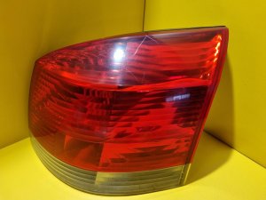 PRAVÉ ZADNÍ SVĚTLO OPEL SIGNUM - 16294 PRAVÉ ZADNÍ SVĚTLO OPEL SIGNUM - 16294