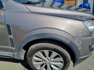 PRAVÝ PŘEDNÍ BLATNÍK OPEL ANTARA , ZLATOSTŘÍBRNÝ C105 - 18112 PRAVÝ PŘEDNÍ BLATNÍK OPEL ANTARA , ZLATOSTŘÍBRNÝ C105 - 18112