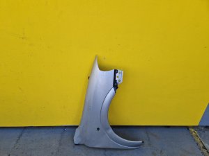 PRAVÝ PŘEDNÍ BLATNÍK OPEL ASTRA G, STŘÍBRNÝ - 17205 PRAVÝ PŘEDNÍ BLATNÍK OPEL ASTRA G, STŘÍBRNÝ - 17205
