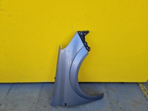 PRAVÝ PŘEDNÍ BLATNÍK OPEL ASTRA H (A04), ŠEDÝ - 17206 PRAVÝ PŘEDNÍ BLATNÍK OPEL ASTRA H (A04), ŠEDÝ - 17206