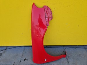 PRAVÝ PŘEDNÍ BLATNÍK ŠKODA OCTAVIA I 1 (1U2), ČERVENÝ - 17676 PRAVÝ PŘEDNÍ BLATNÍK ŠKODA OCTAVIA I 1 (1U2), ČERVENÝ - 17676