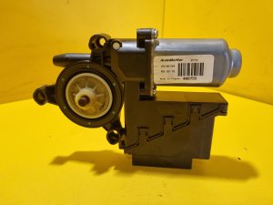 PRAVÝ PŘEDNÍ MOTOREK STAHOVAČKY OKNA 6Q1959802A ŠKODA FABIA I, FABIA II, ROOMSTER / VW POLO IV / SEAT IBIZA III, CORDOBA II - 17753 PRAVÝ PŘEDNÍ MOTOREK STAHOVAČKY OKNA 6Q1959802A ŠKODA FABIA I, FABIA II, ROOMSTER / VW POLO IV / SEAT IBIZA III, CORDOBA II - 17753