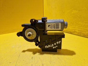 PRAVÝ PŘEDNÍ MOTOREK STAHOVAČKY OKNA 6Q1959802A ŠKODA FABIA I, FABIA II, ROOMSTER / VW POLO IV / SEAT IBIZA III, CORDOBA II - 20437 PRAVÝ PŘEDNÍ MOTOREK STAHOVAČKY OKNA 6Q1959802A ŠKODA FABIA I, FABIA II, ROOMSTER / VW POLO IV / SEAT IBIZA III, CORDOBA II - 20437