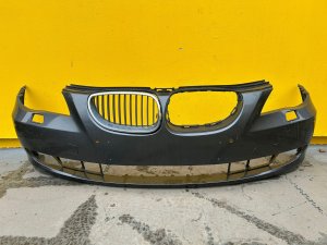 PŘEDNÍ NÁRAZNÍK BMW 5 (E60,E61), TMAVĚ ŠEDÝ, PRO SENZORY A OSTŘIKOVAČE - 14565 PŘEDNÍ NÁRAZNÍK BMW 5 (E60,E61), TMAVĚ ŠEDÝ, PRO SENZORY A OSTŘIKOVAČE - 14565