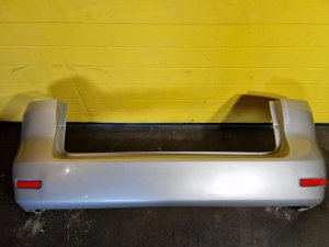 PŘEDNÍ NÁRAZNÍK TOYOTA COROLLA VERSO I, STŘÍBRNÝ - 19107