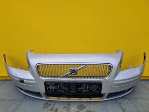 PŘEDNÍ NÁRAZNÍK VOLVO S40 II (544), V50 (545) , STŘÍBRNÝ, S MLHOVKAMI - 15023 PŘEDNÍ NÁRAZNÍK VOLVO S40 II (544), V50 (545) , STŘÍBRNÝ, S MLHOVKAMI - 15023