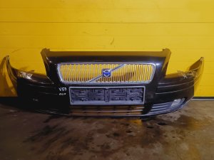 PŘEDNÍ NÁRAZNÍK VOLVO V50 (545), ČERNÝ, S MLHOVKAMI - 19103