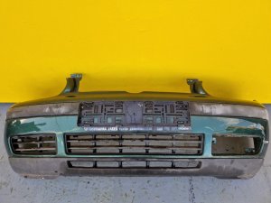 PŘEDNÍ NÁRAZNÍK VW GOLF IV, ZELENÝ - 15000 PŘEDNÍ NÁRAZNÍK VW GOLF IV, ZELENÝ - 15000