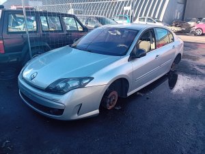 Renault Laguna III 2.0 D ( M9R L 8 ) 130kW r.2009 stříbrná na náhradní díly Renault Laguna III 2.0 D ( M9R L 8 ) 130kW r.2009 stříbrná na náhradní díly