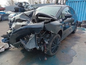 Seat Leon II 1.6 TDI ( CAY ) 77kW r.2009 černá na náhradní díly Seat Leon II 1.6 TDI ( CAY ) 77kW r.2009 černá na náhradní díly