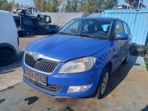 Škoda Fabia II facelift 1.2 ( CGPA ) 51kW převodovka LNR r.2011 modrá na náhradní díly   Škoda Fabia II facelift 1.2 ( CGPA ) 51kW převodovka LNR r.2011 modrá na náhradní díly